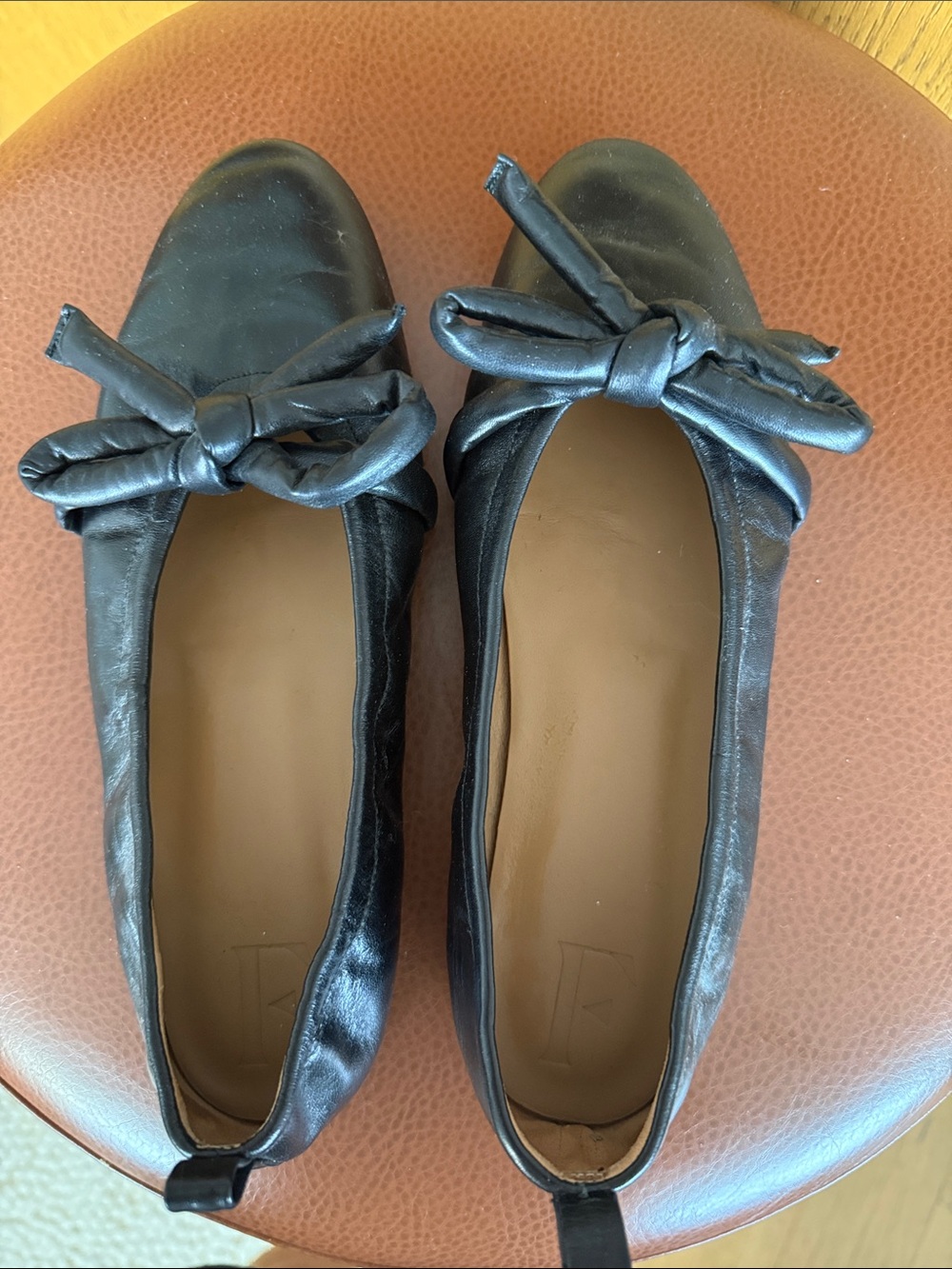 Flattered Black Knotted Bow Ballet Leather Flats